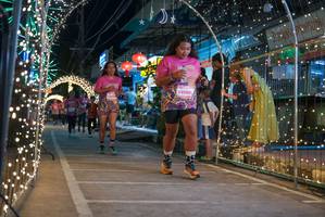 BIB: 19088
                            <button type="button" onclick="openModal(24677118)" class="btn btn-primary btn-sm float-right btn-popup" data-toggle="modal" data-target=".modal-high-quality">
                        <i class="fas fa-shopping-cart"></i> Add to Cart
                    </button>
                                            <button type="button" onclick="isThisMe(24677118, true)" class="btn btn-success btn-sm float-right btn-popup btn-isme hidden" data-toggle="tooltip" data-placement="bottom" title="นี่คือรูปของคุณใช่ไหม คลิกที่นี่เพื่อเอาเข้าอัลบั้ม">
                        <i class="fas fa-plus"></i> Add to album
                    </button>
                    <button type="button" onclick="isThisMe(24677118, false)" class="btn btn-warning btn-sm float-right btn-popup btn-isnotme hidden">
                        <i class="fas fa-ban"></i> Remove from album
                    </button>